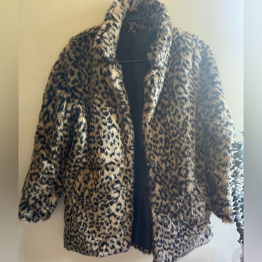 ♥︎ Leopard Coat ♥︎
